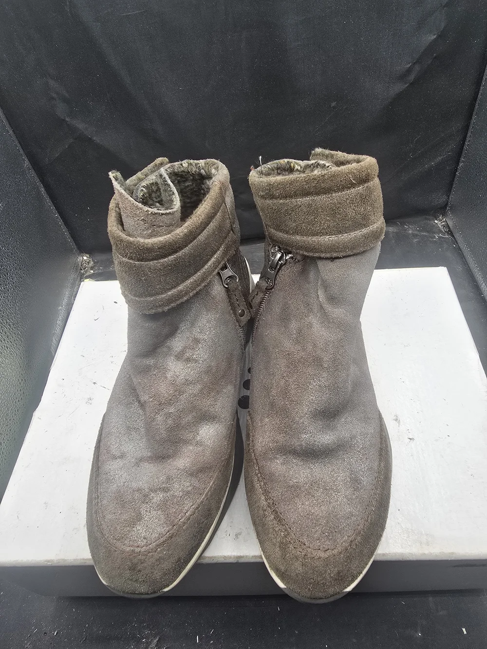 Men's Suede Chukka Boots in Brown with Side Zip